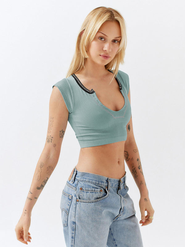 HOUSE OF VENICEV-neck Cropped Baby Tee